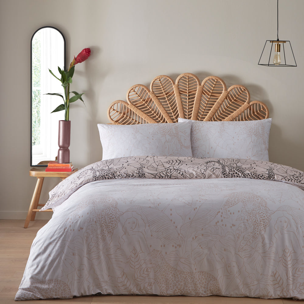 Aurora 6x6 SUPER KING Duvet Cover and Pillowcase Set