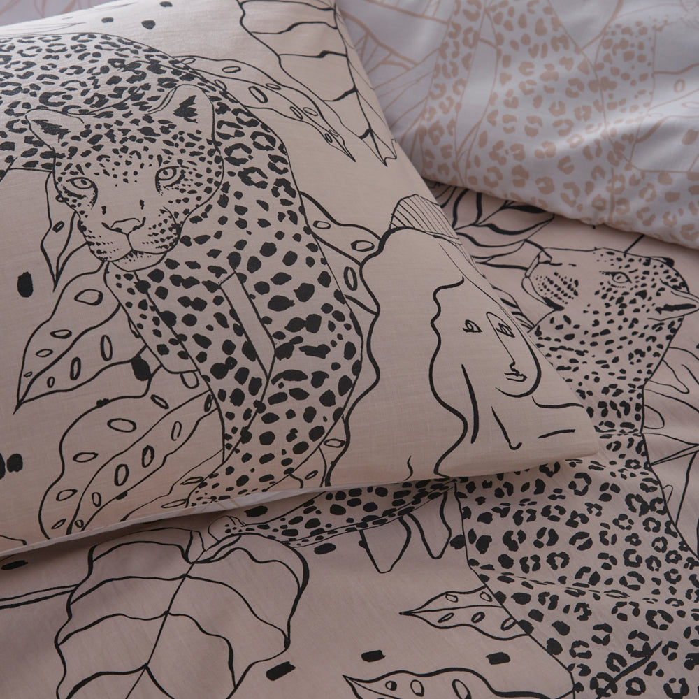 Aurora 6x6 SUPER KING Duvet Cover and Pillowcase Set