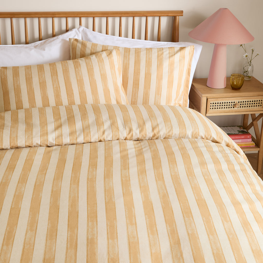 DualTone Butter Yellow 6x6 SUPER KING Duvet Cover and Pillowcase Set