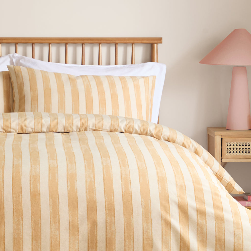 DualTone Butter Yellow 6x6 SUPER KING Duvet Cover and Pillowcase Set