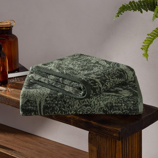 Winter Woods Jacquard 100% Cotton Towel - Emerald