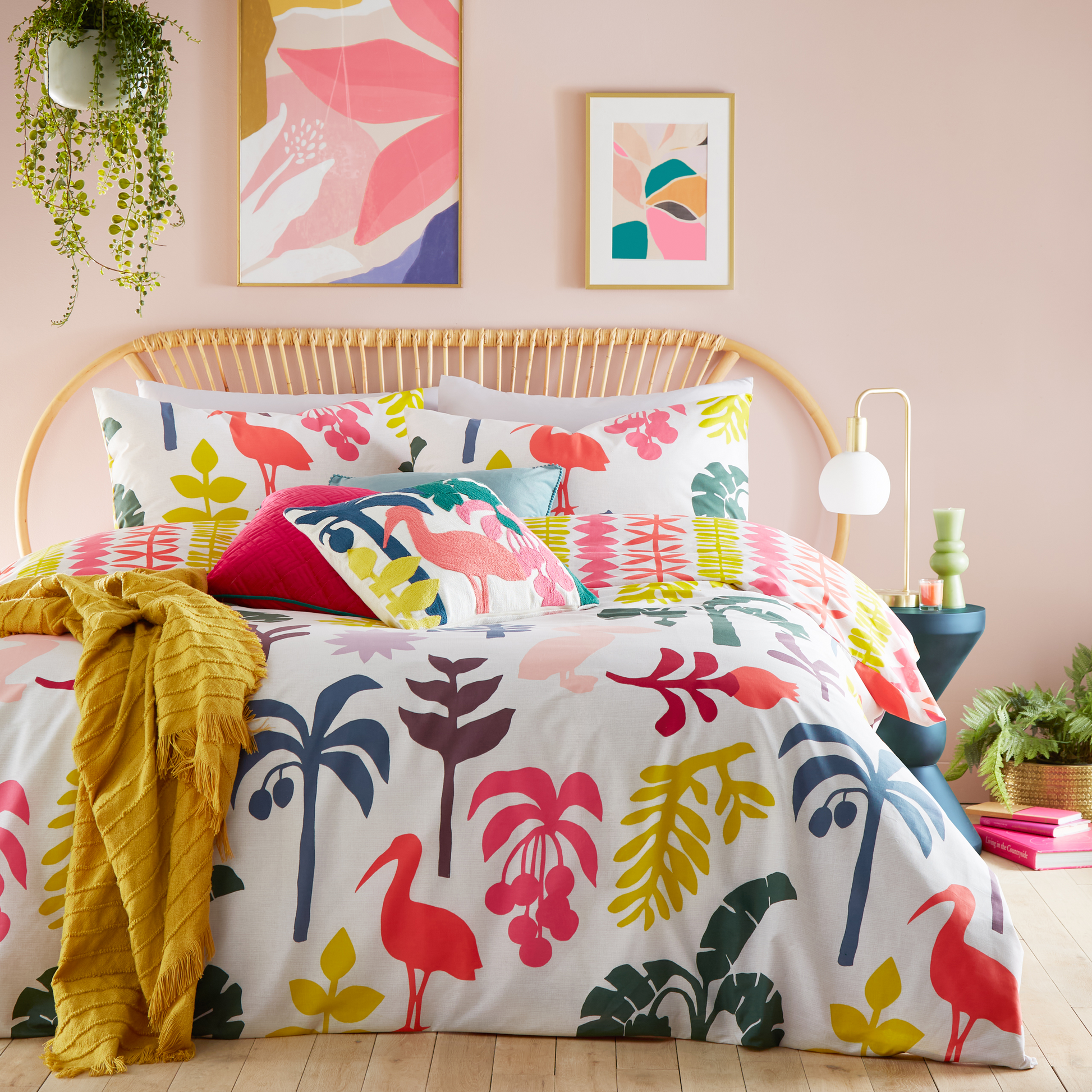 Marula 6x6 SUPER KING Duvet Cover and Pillowcase Set