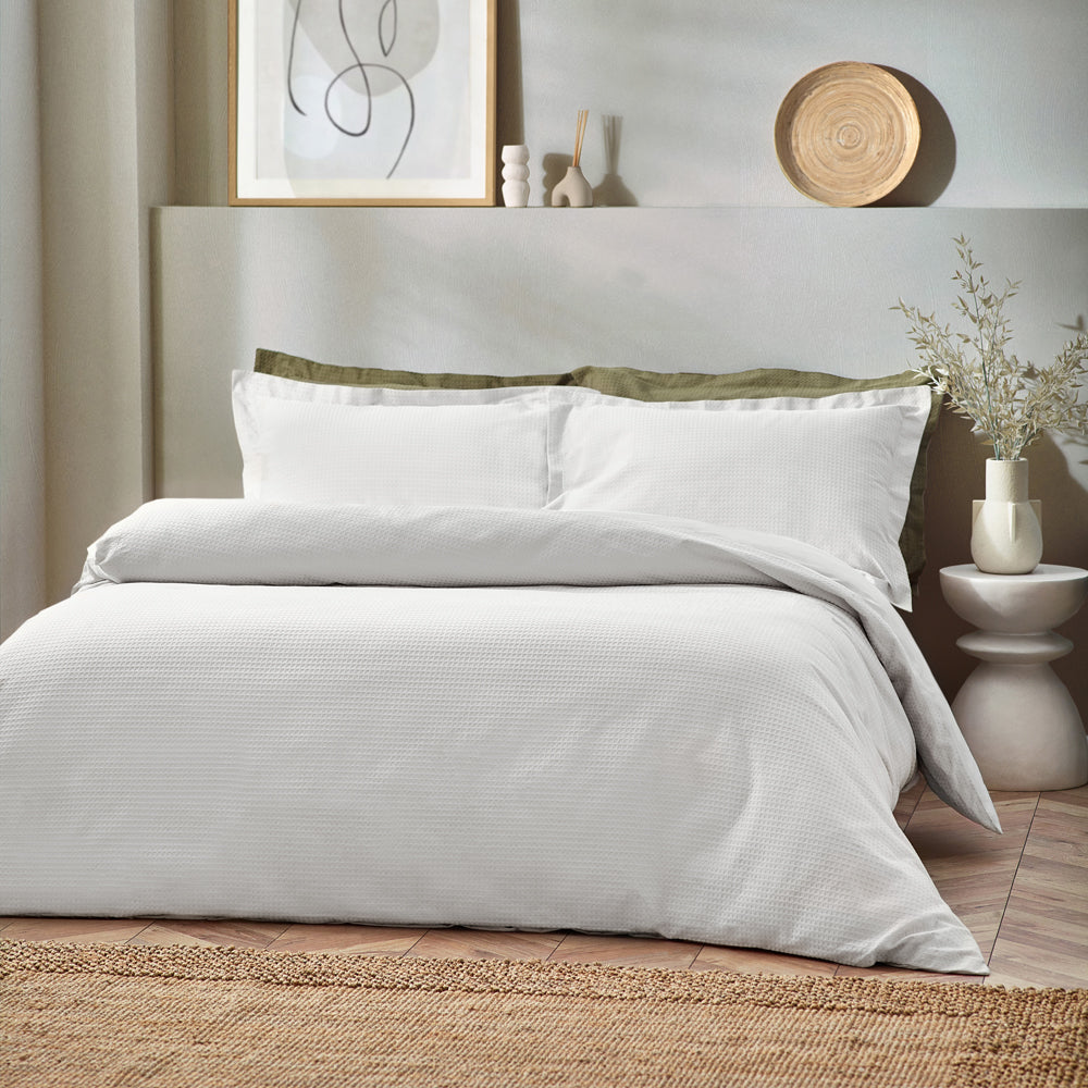 Waffle Texture 6x6 SUPER KING Duvet Cover and Pillowcase Set - White