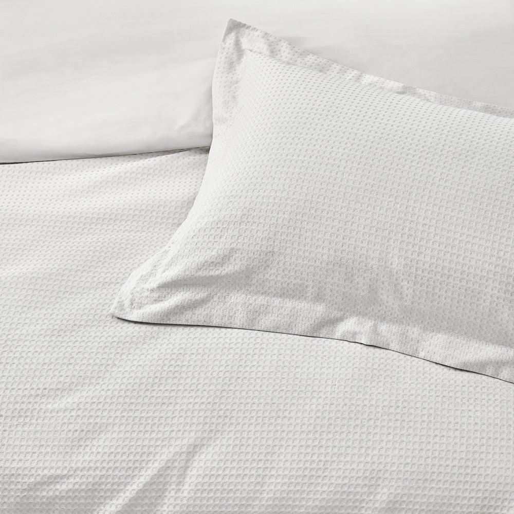 Waffle Texture 6x6 SUPER KING Duvet Cover and Pillowcase Set - White