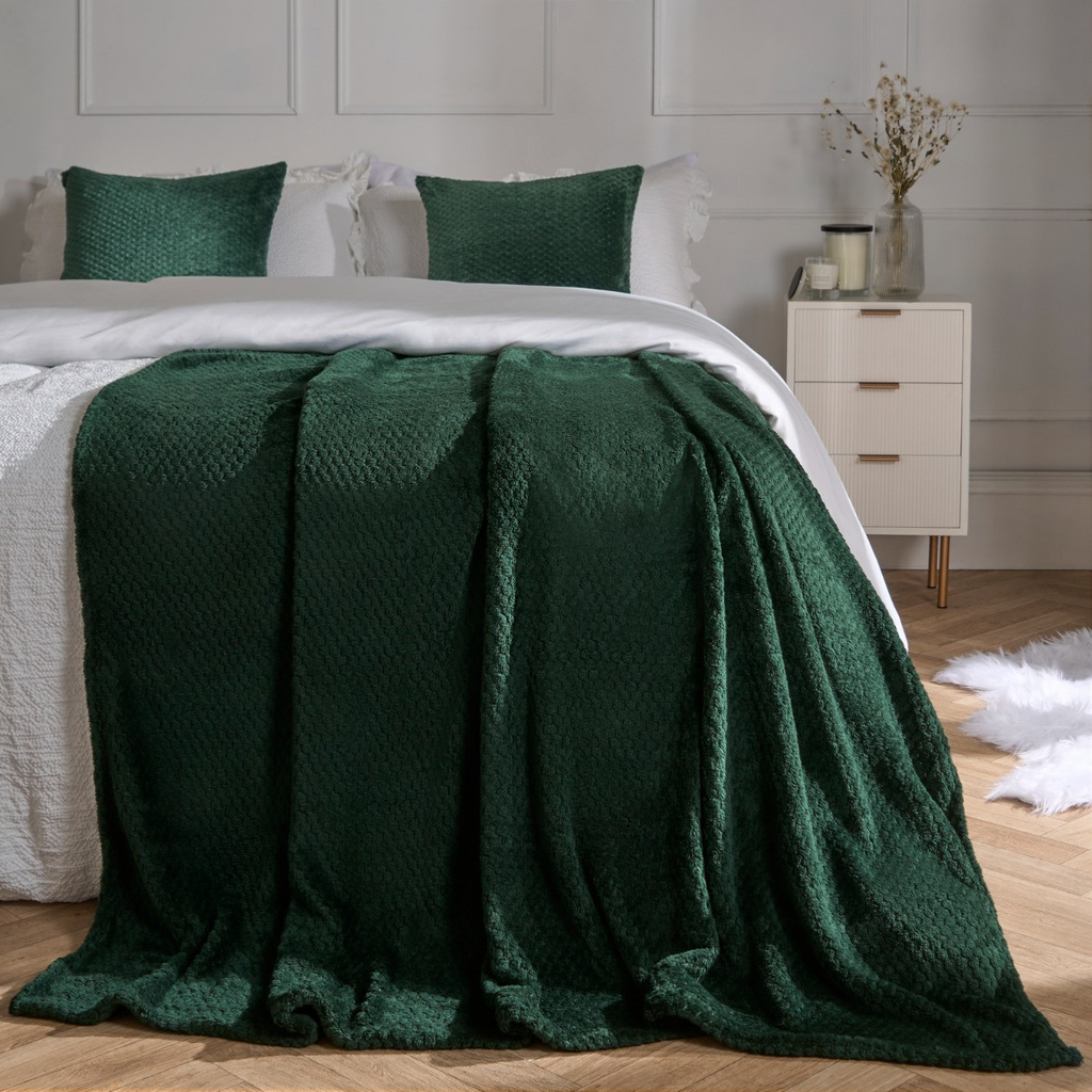 Waffle Textured Mink Throw - Emerald