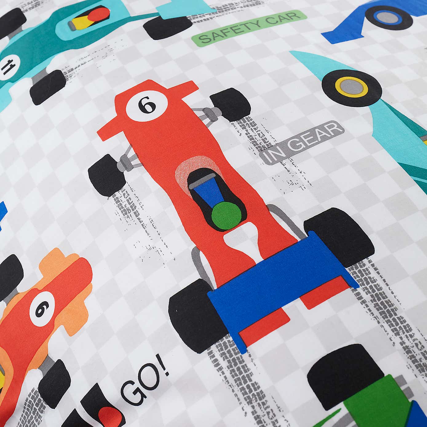 Zoom! Reversible 3x6 SINGLE Duvet Cover and Pillowcase Set